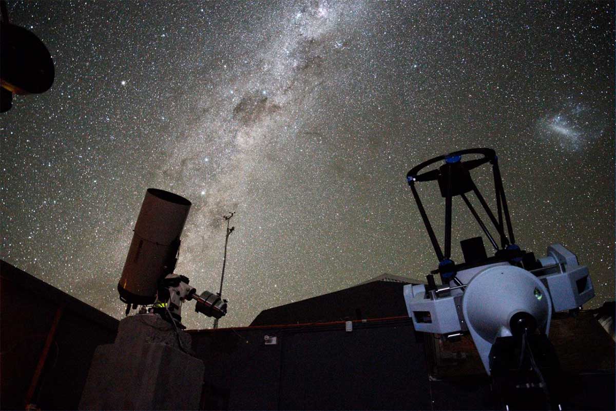 (Español) UDP se une a otras instituciones chilenas para operar observatorio con fines académicos y científicos
